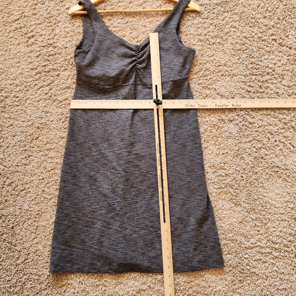 Kuhl Dress Women's Medium Gray Activewear Outdoor Hiking Summer Mountains - Picture 8 of 10